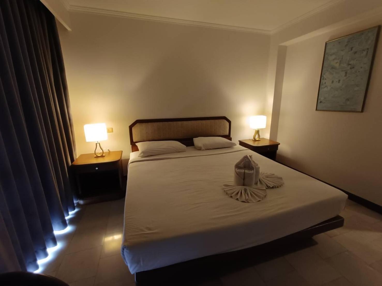 The Monaco Residence Pattaya Exterior photo